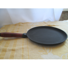 Посуд з чавуну